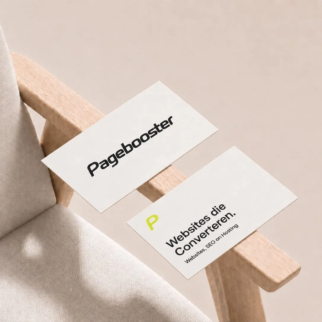 Visitekaartjes van Pagebooster met de slogan websites die converteren
