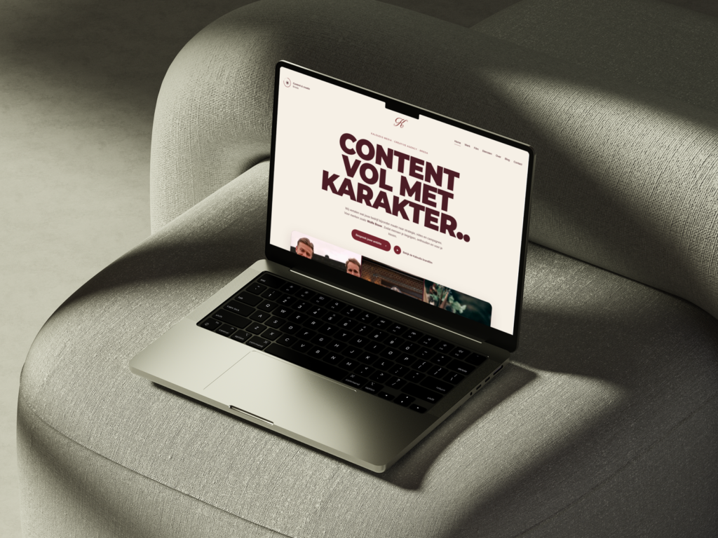 Website van Kaloudis Media op een laptop, gebouwd door Pagebooster