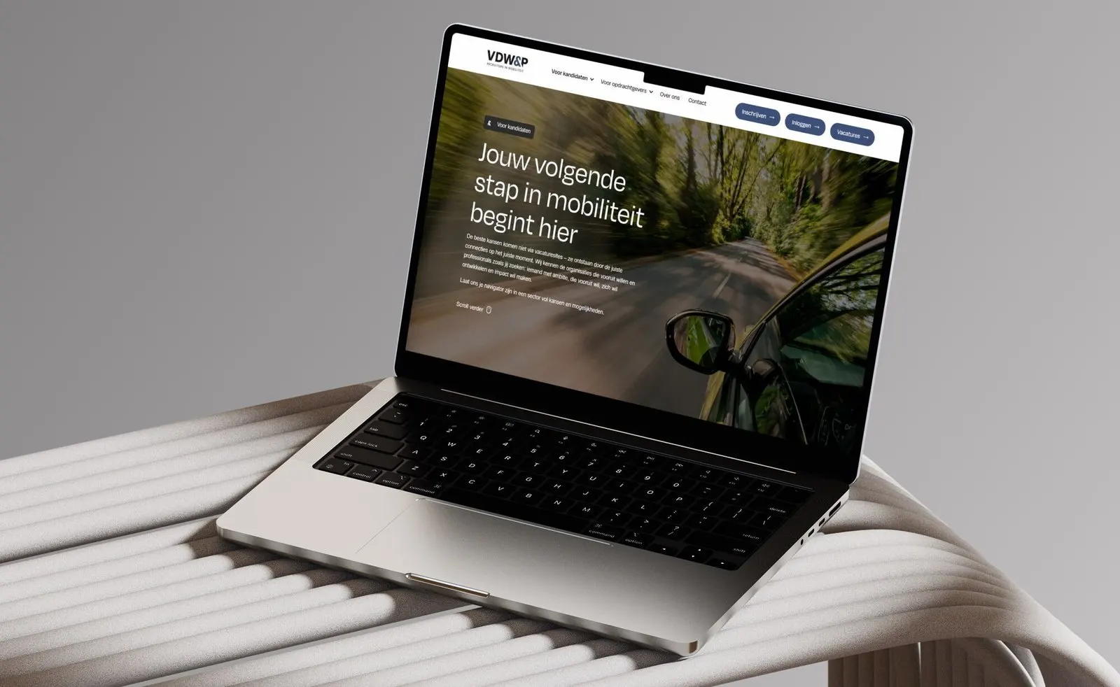 Website van Van der Wijngaart & Partners op een laptop